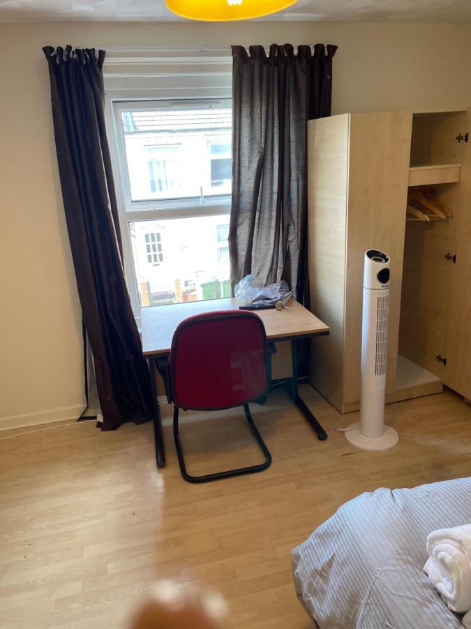 Blackberry Rooms Self-Catering Southampton Esterno foto